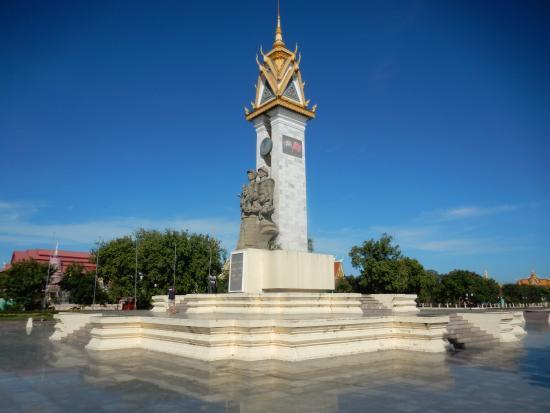Monumento dell'amicizia fra Cambogia e Vietnam